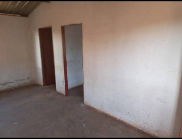 2 BEDROOM HOUSE FOR SALE IN LEHAE